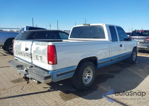 1997 Chevrolet C1500 Fleetside из США, поврежденный, VIN 2GCEC19R8V1117826